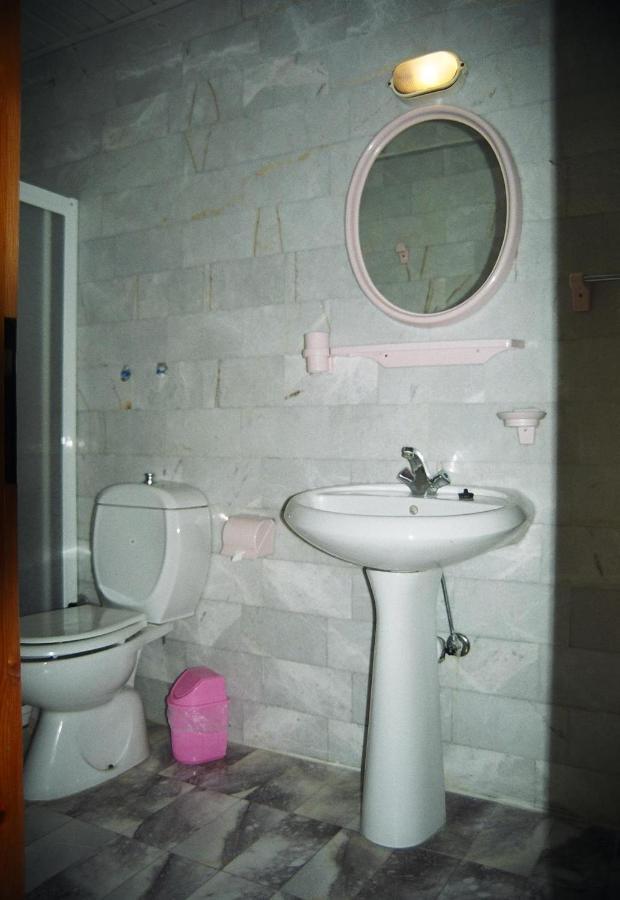 Oezay Apart Otel Muğla Bagian luar foto